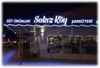 Pleksiglass ışıklı kutu harf Cephe Tabela